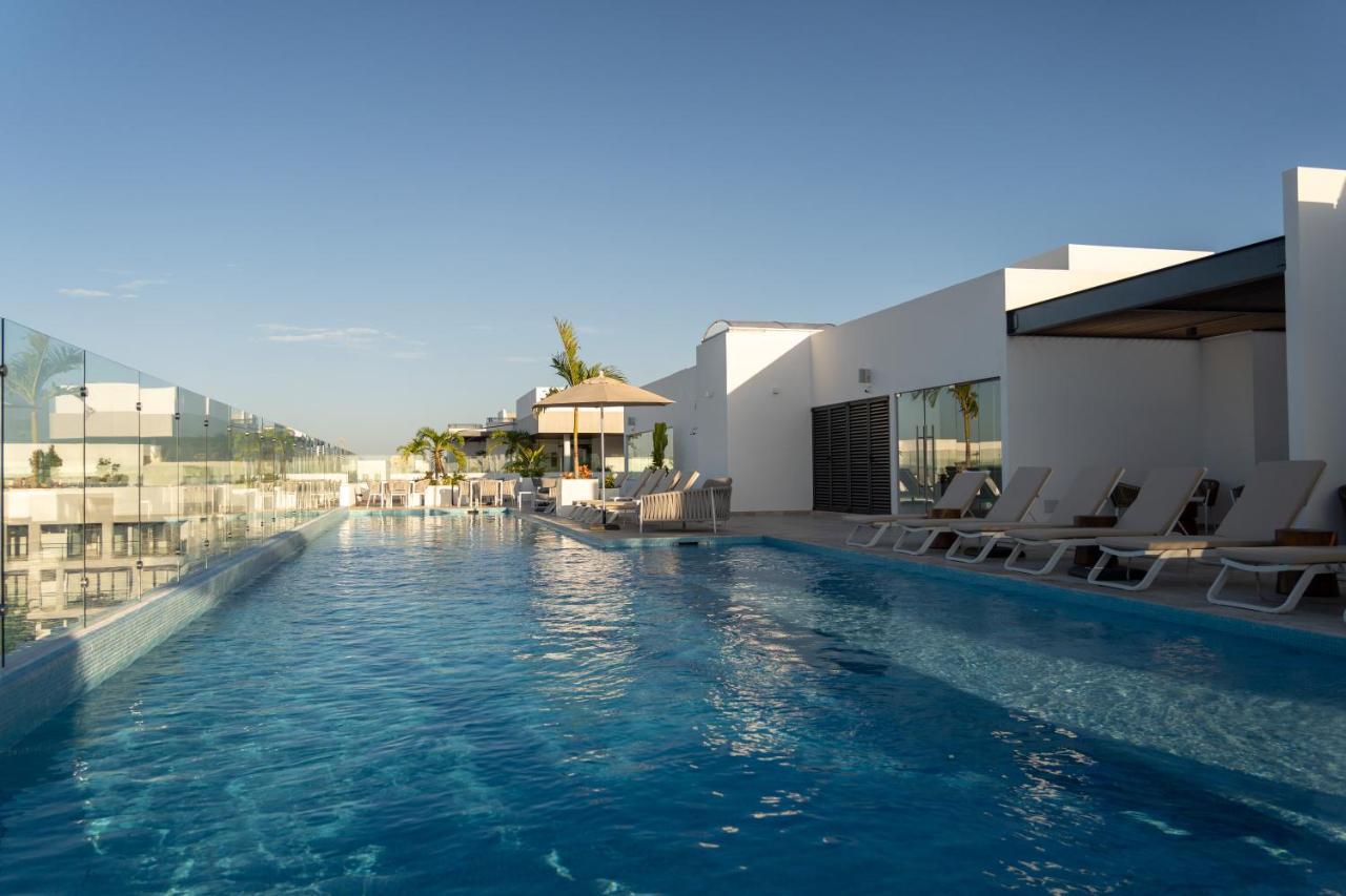 New & Equipped Apartment Steps From The Beach With Pool Jacuzzi By Yeah Плая дел Кармен Екстериор снимка