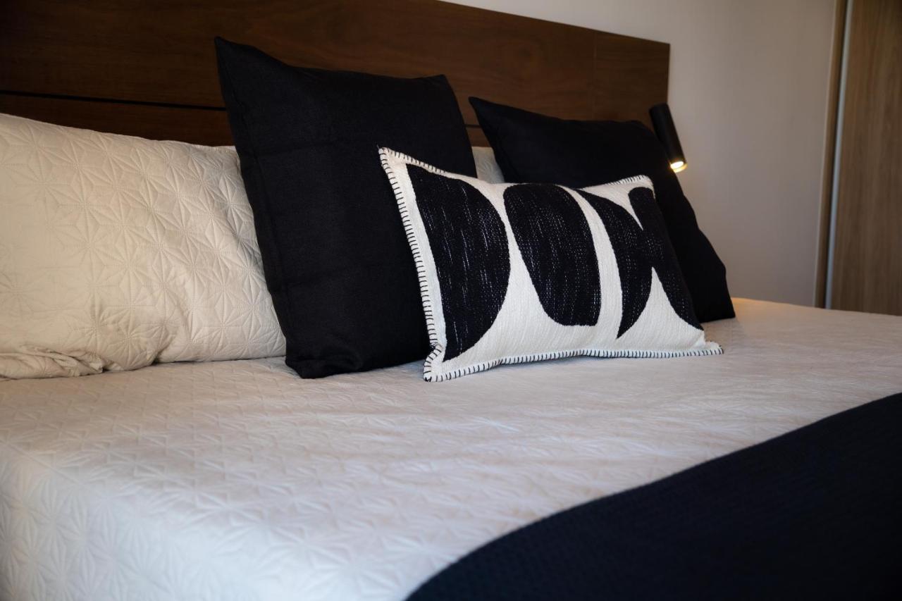 New & Equipped Apartment Steps From The Beach With Pool Jacuzzi By Yeah Плая дел Кармен Екстериор снимка