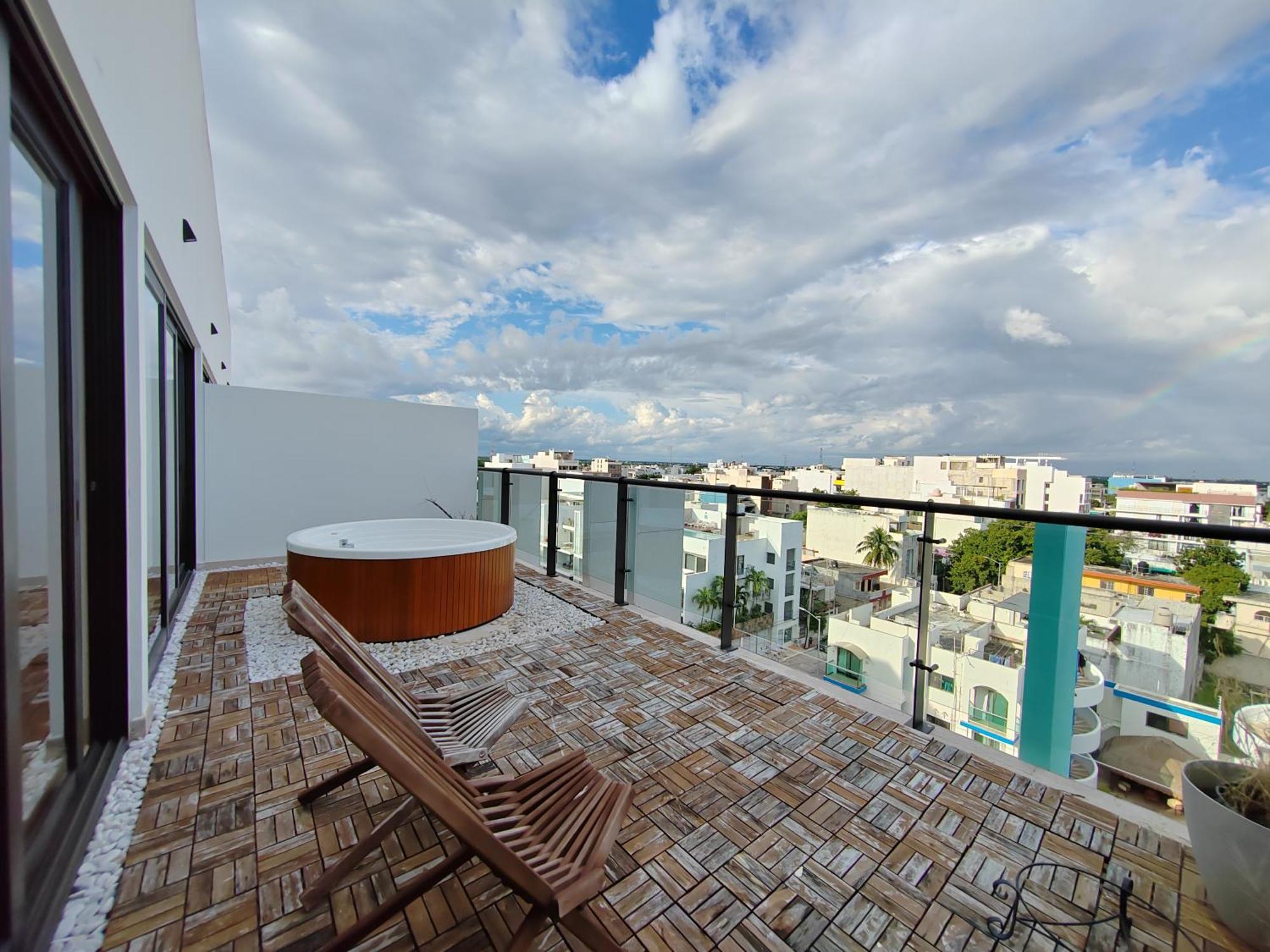 New & Equipped Apartment Steps From The Beach With Pool Jacuzzi By Yeah Плая дел Кармен Екстериор снимка